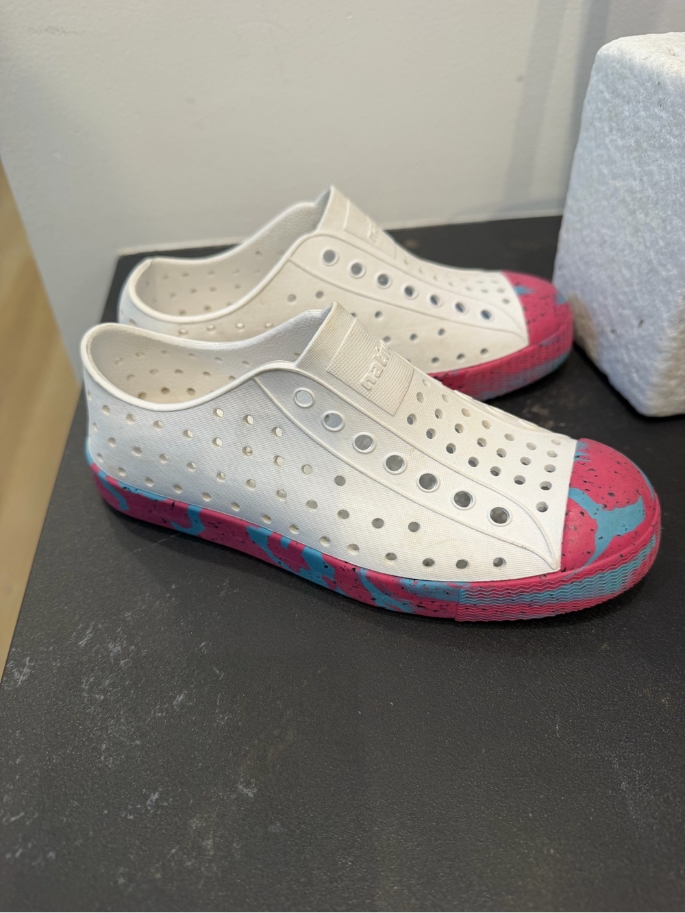Native Kids White Slip-On Water Shoe with Pink and Teal Speckled Sole